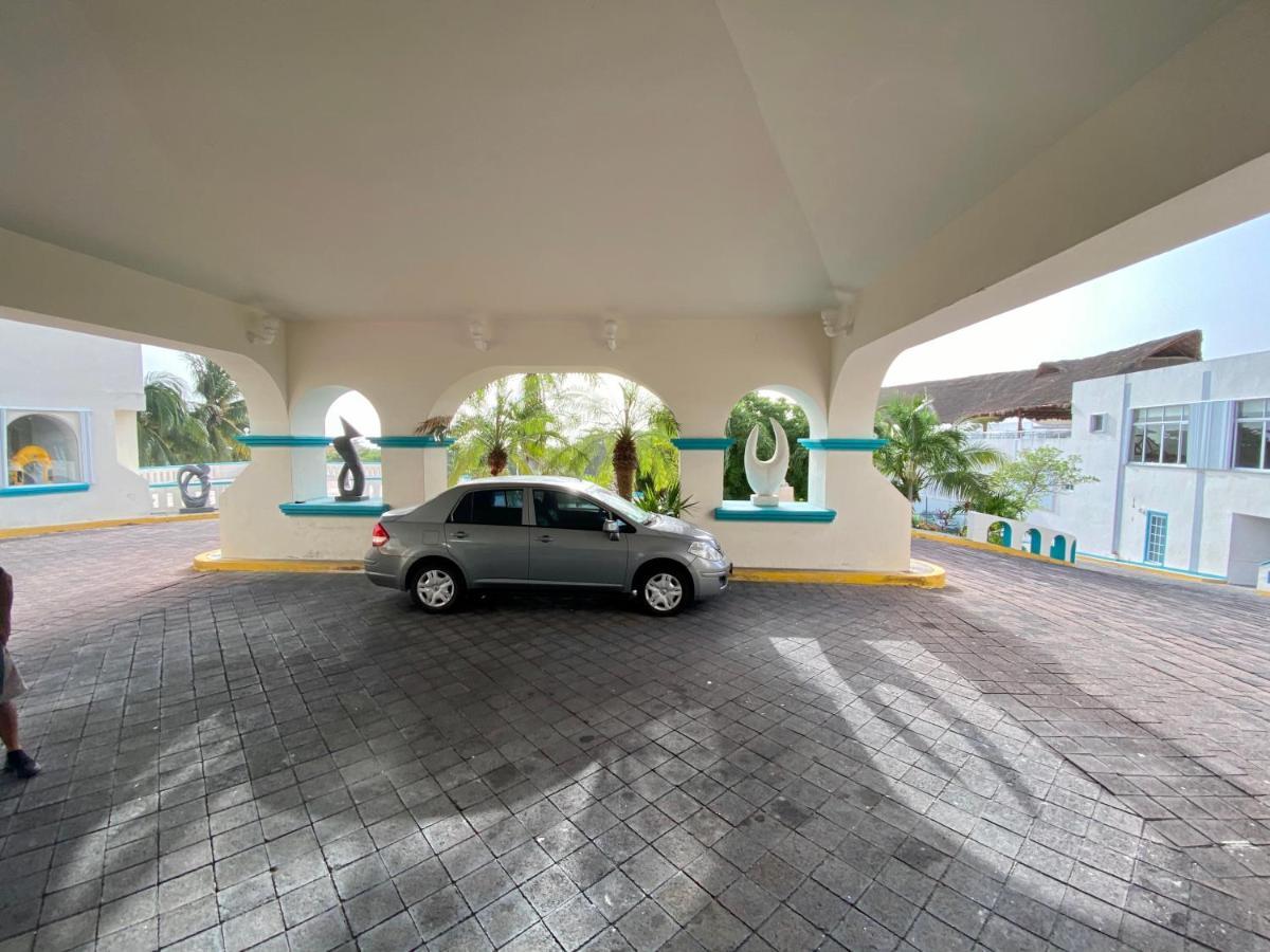 Hotel&Museo Casa Turquesa Cancún Exterior foto