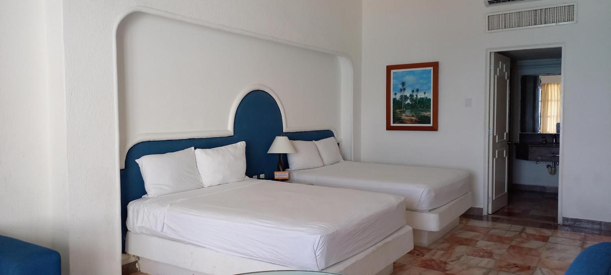 Hotel&Museo Casa Turquesa Cancún Exterior foto